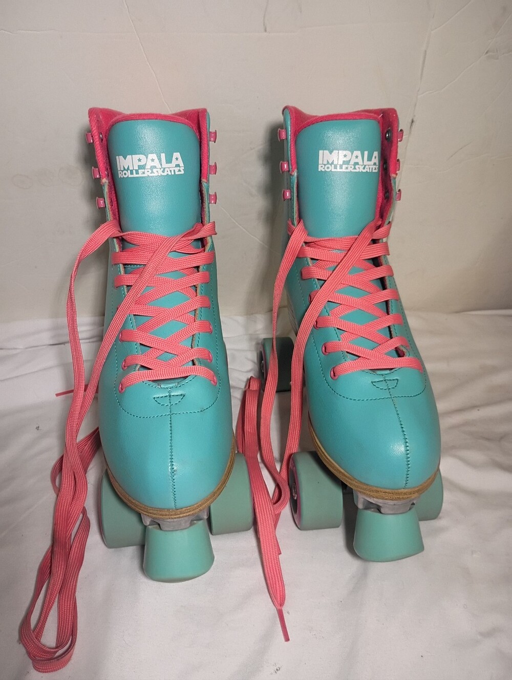 Impala Quad Roller Skates Aqua Pink Womens Size 11